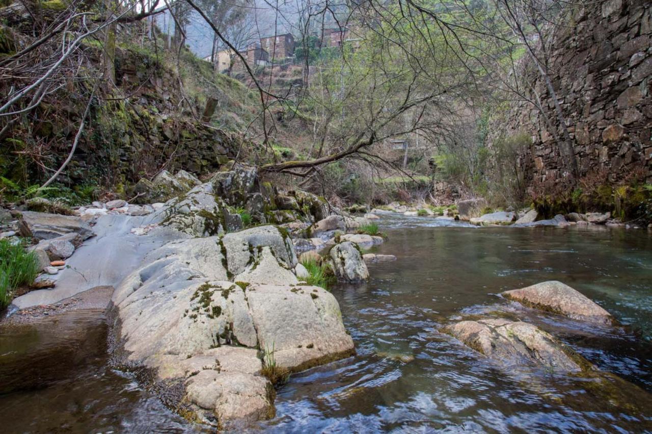Appartamento O Refugio Do Mineiro Arouca Esterno foto