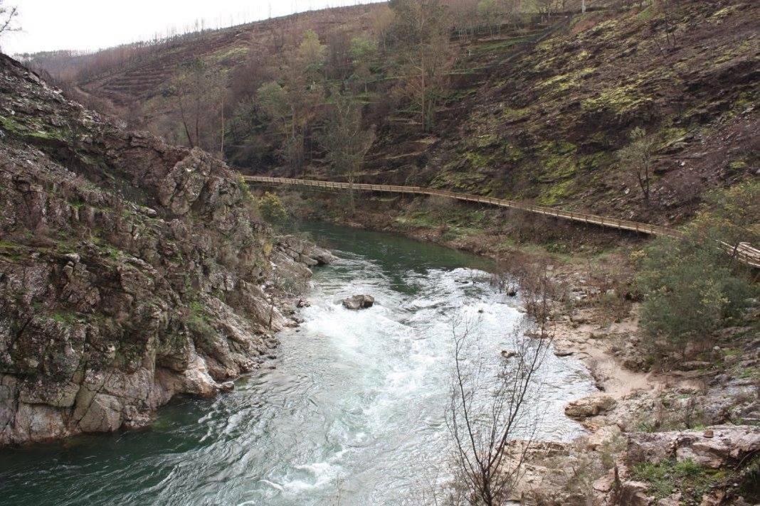 Appartamento O Refugio Do Mineiro Arouca Esterno foto