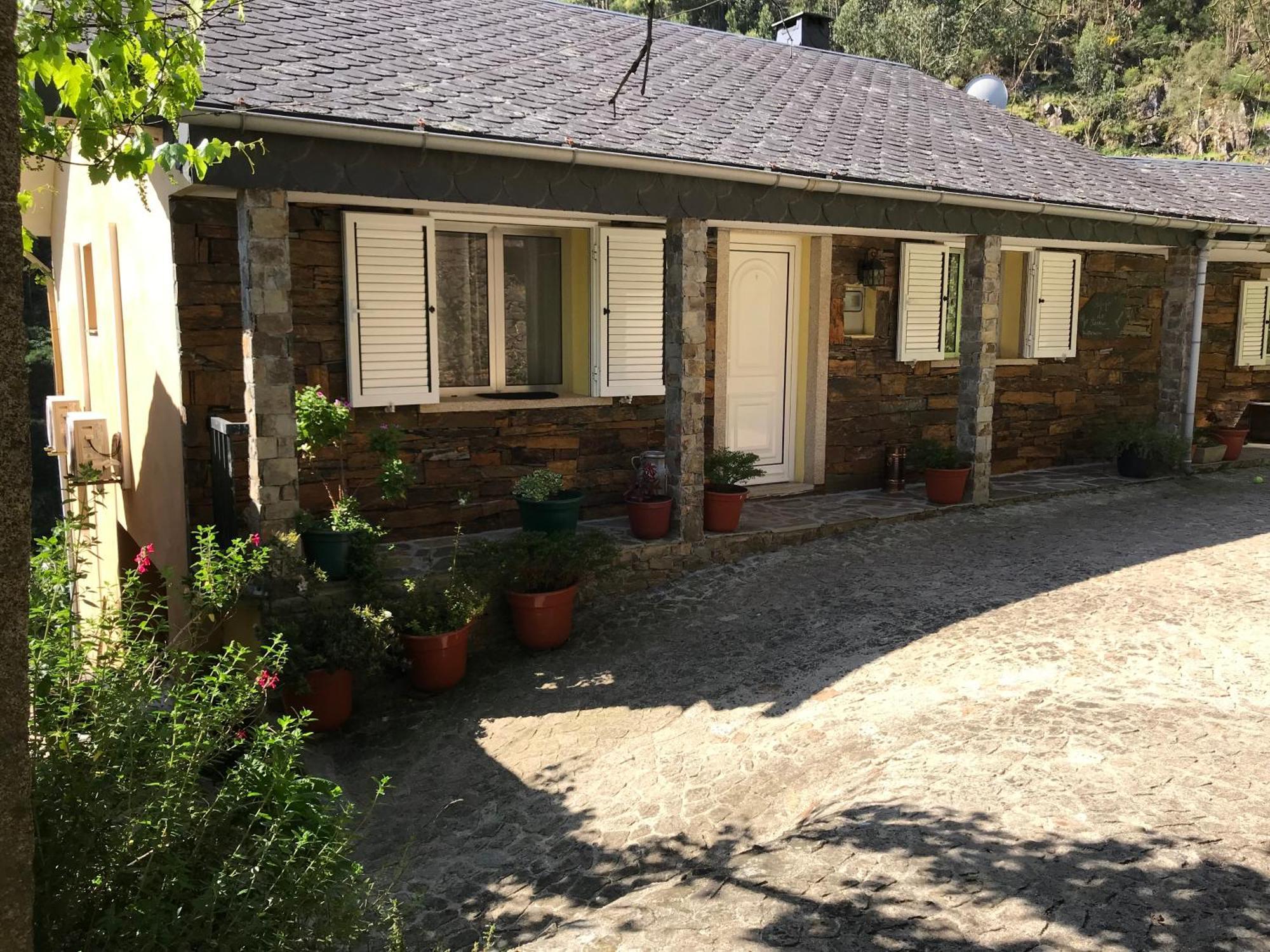 Appartamento O Refugio Do Mineiro Arouca Esterno foto