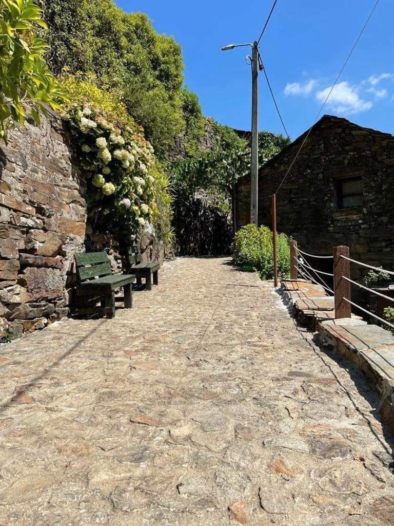 Appartamento O Refugio Do Mineiro Arouca Esterno foto
