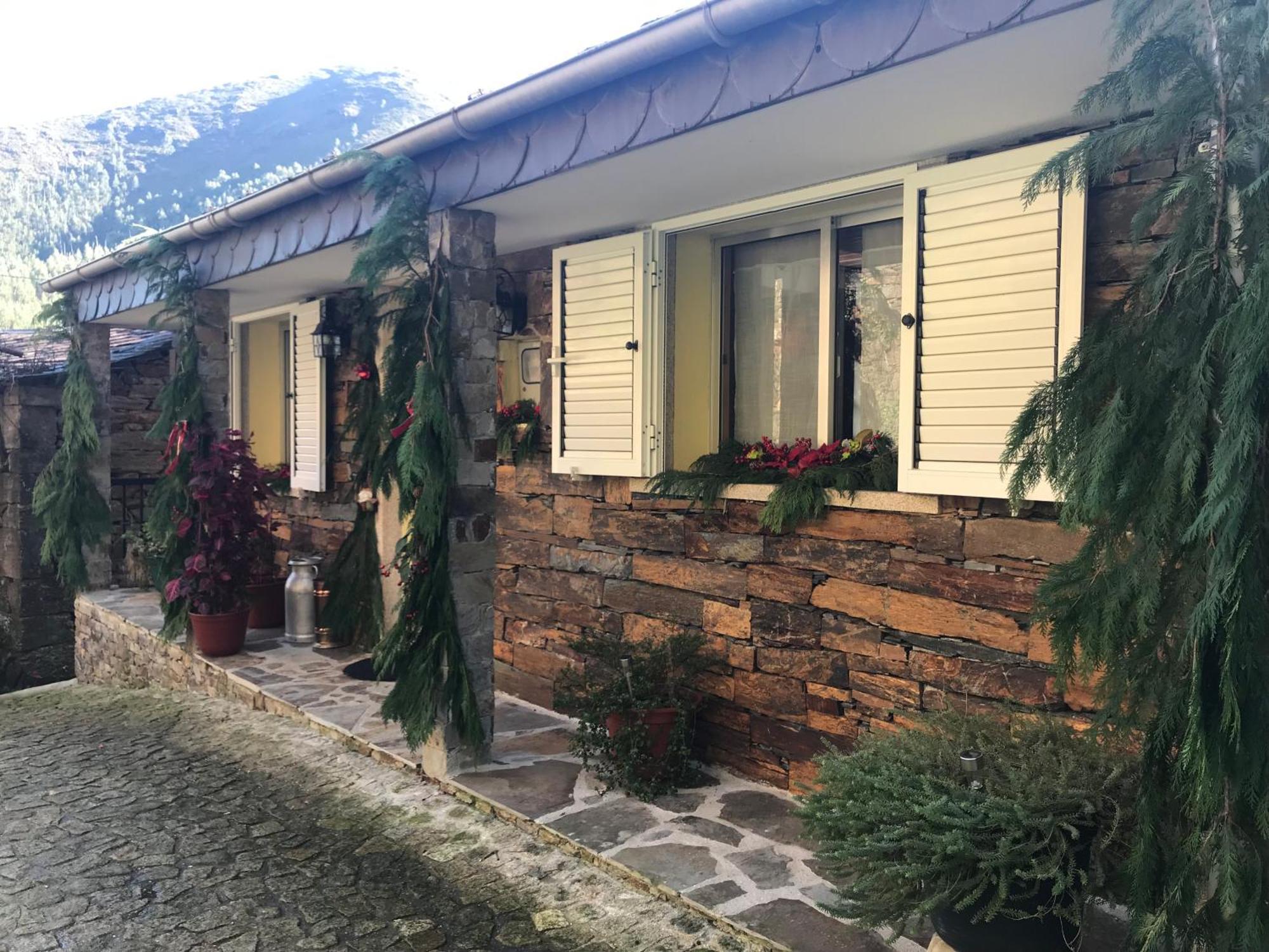 Appartamento O Refugio Do Mineiro Arouca Esterno foto